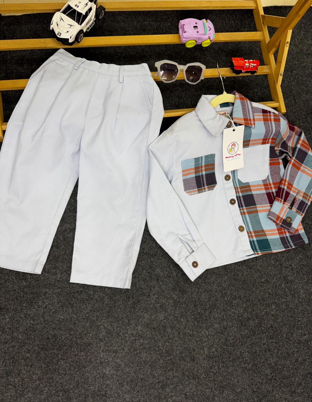 Dual check co-ord set