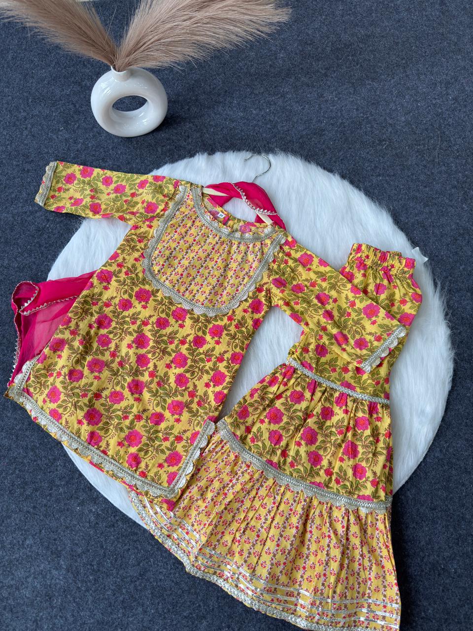 Cotton Straight flower print sharara set