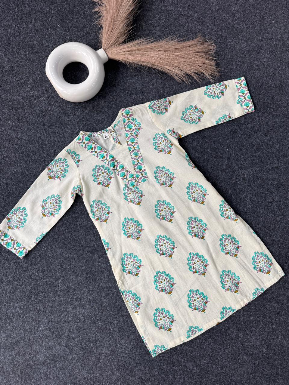 Straight kurti with green flower print