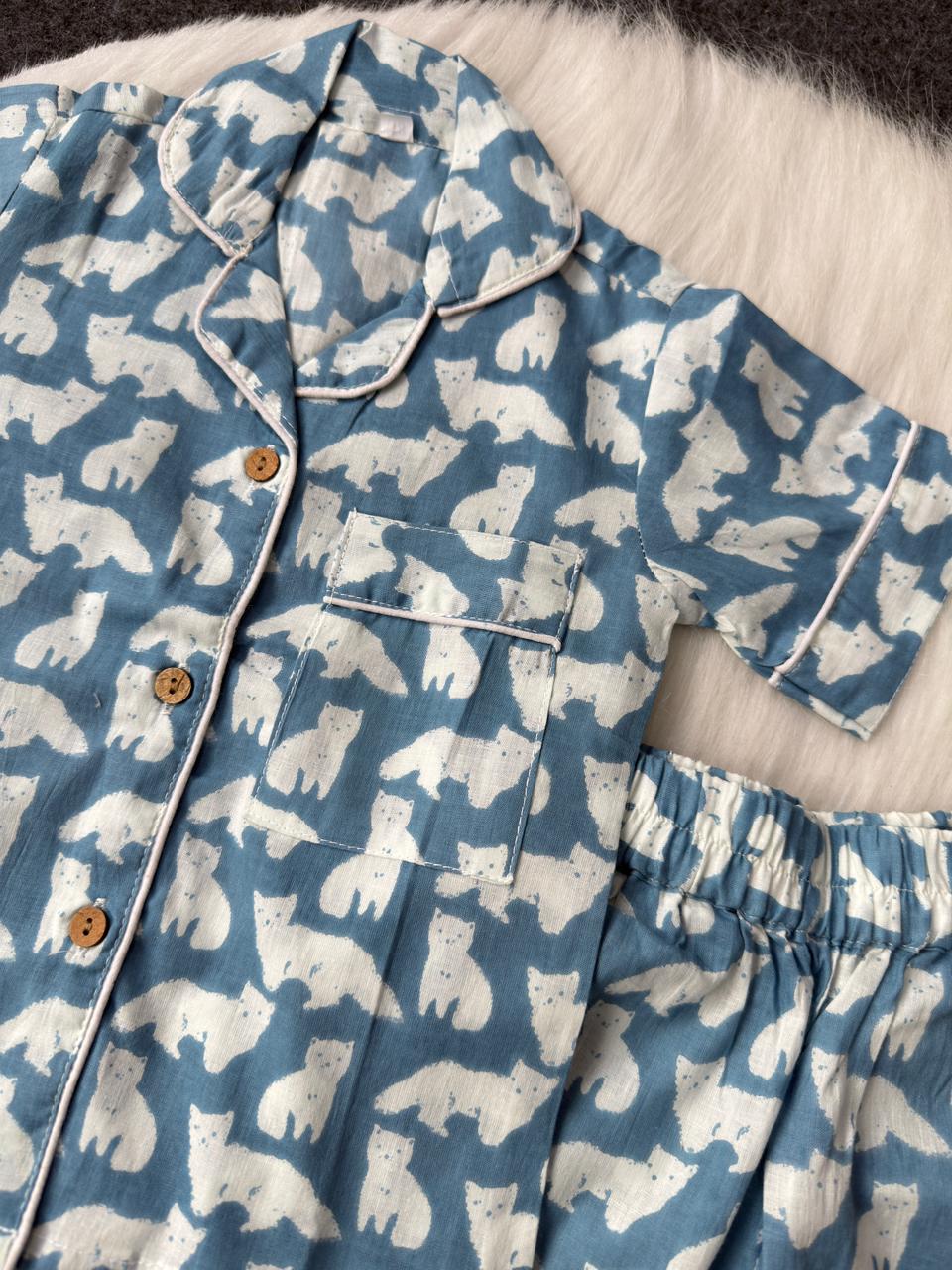 Cat print night suit