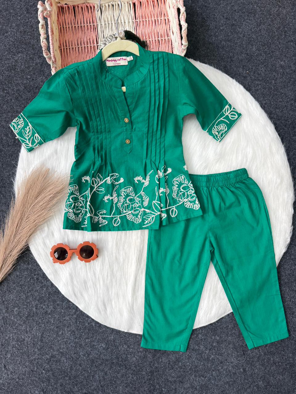 asthetic co-ord set green